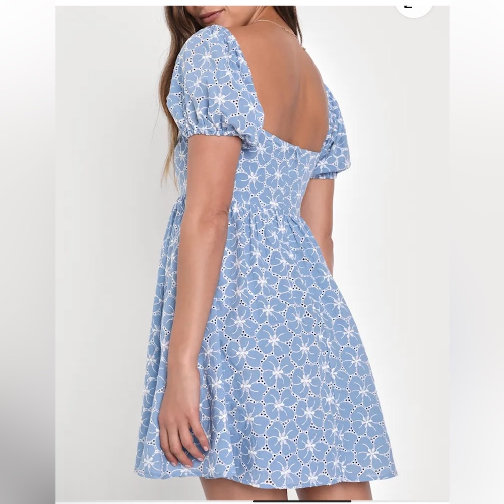 Lulus Fit to Frolic Blue Floral Eyelet Puff Sleeve‎ Babydoll Mini Dress Sz Small - Picture 12 of 12